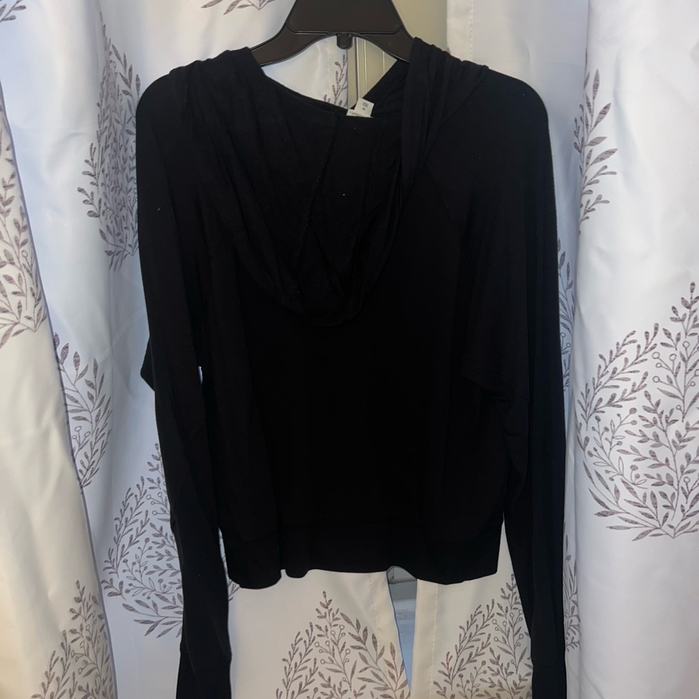 All in Motion, Medium, Light Weight Pull-Over